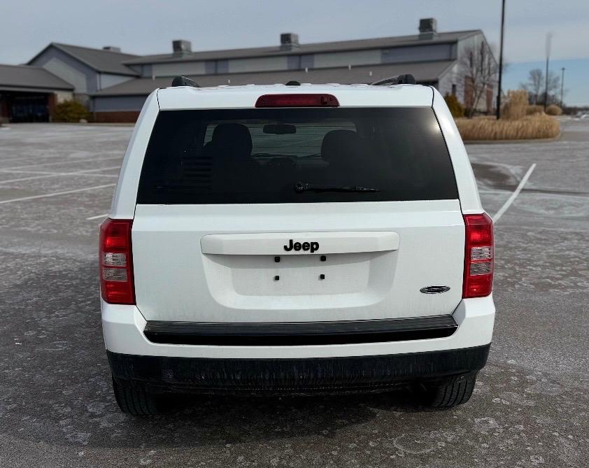 Jeep Patriot FWD 4dr Altitude Edition 2015