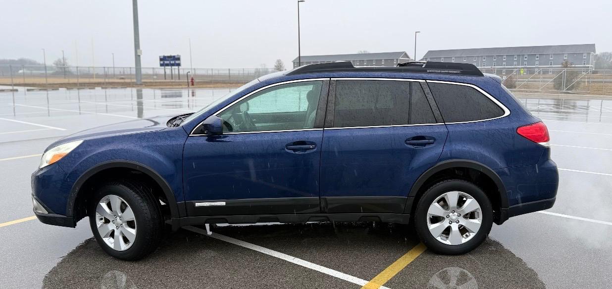 Subaru Outback 4dr Wgn H4 Auto 2.5i Prem AWP 2011