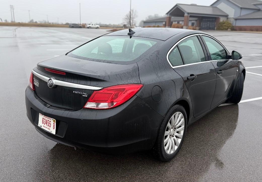 Buick Regal 4dr Sdn CXL RL1 (Russelsheim) *Ltd Avail* 2011