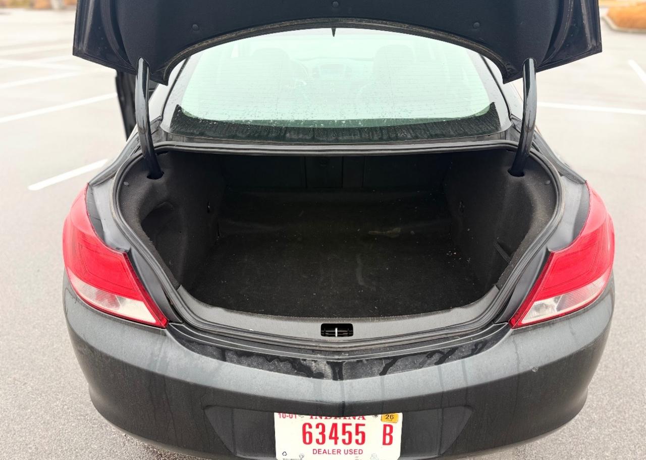 Buick Regal 4dr Sdn CXL RL1 (Russelsheim) *Ltd Avail* 2011