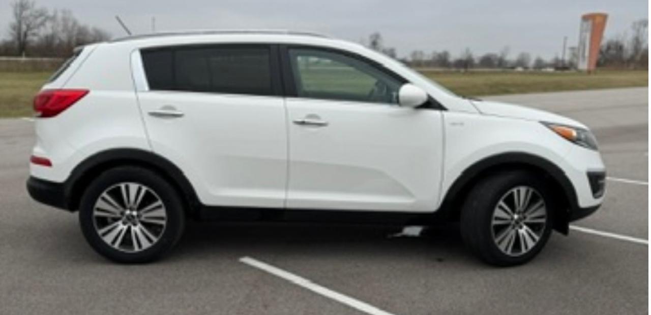 Kia Sportage AWD 4dr EX 2016