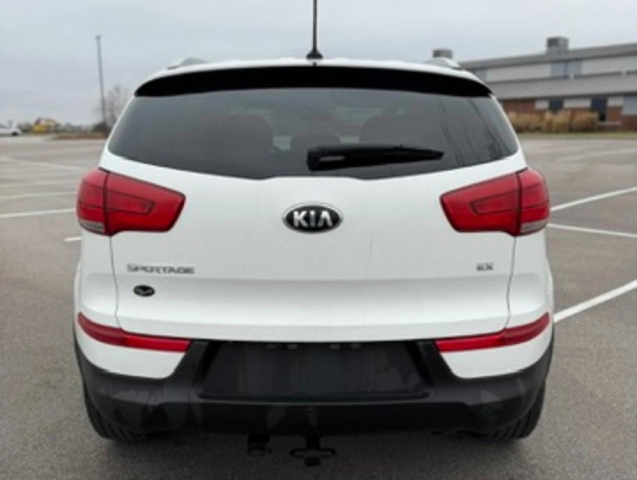 Kia Sportage AWD 4dr EX 2016