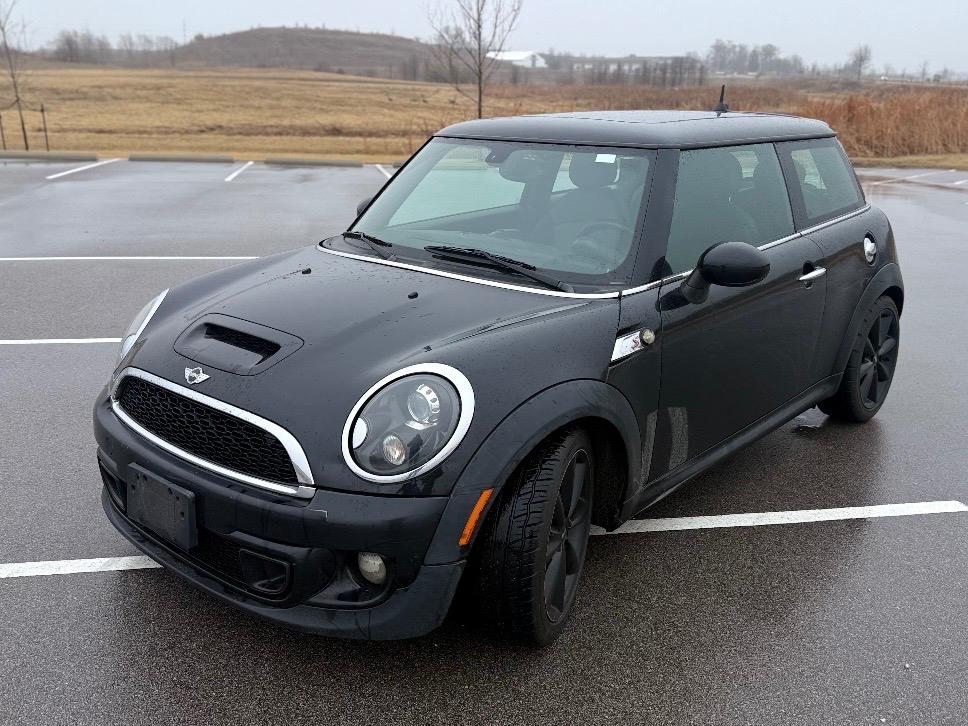 MINI Cooper Hardtop 2dr Cpe S 2012