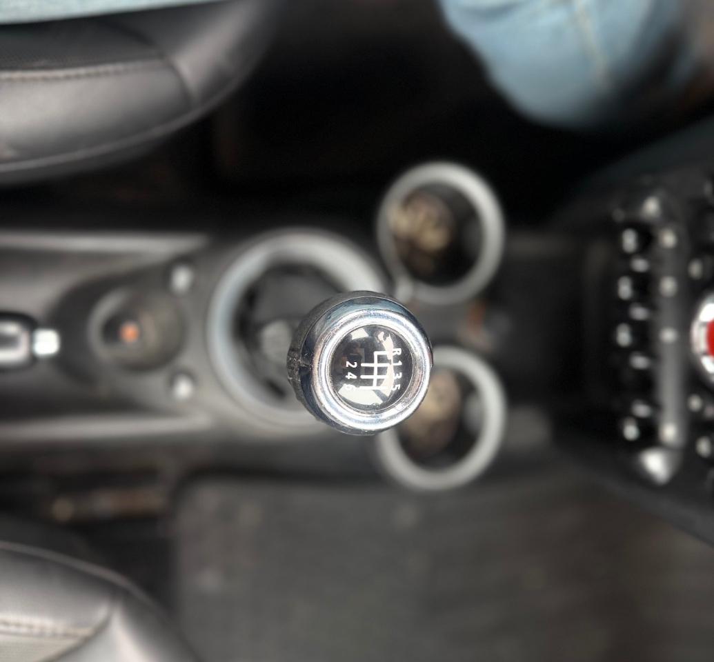 MINI Cooper Hardtop 2dr Cpe S 2012