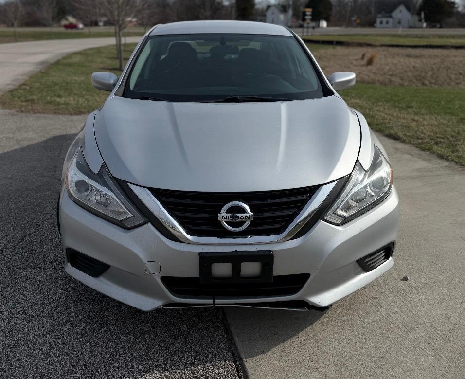 Nissan Altima 4dr Sdn I4 2.5 2016