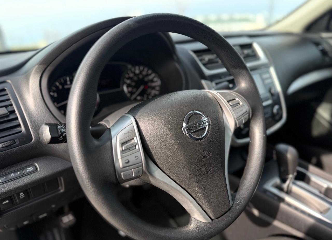 Nissan Altima 4dr Sdn I4 2.5 2016