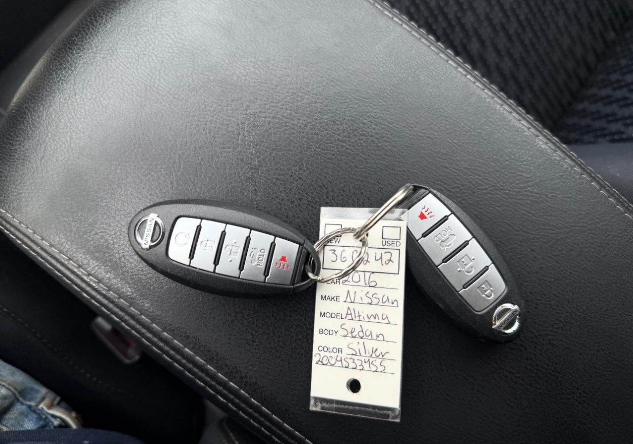 Nissan Altima 4dr Sdn I4 2.5 2016