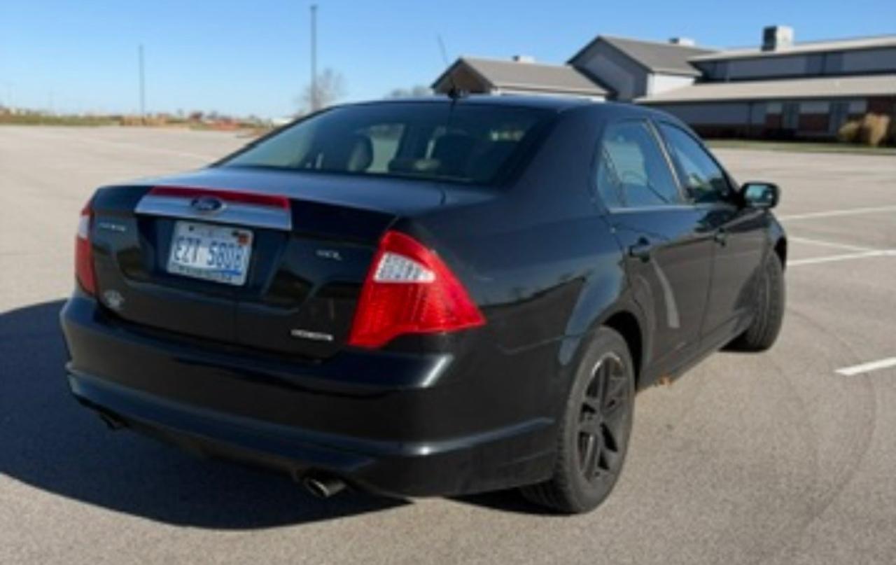 Ford Fusion 4dr Sdn SEL FWD 2011