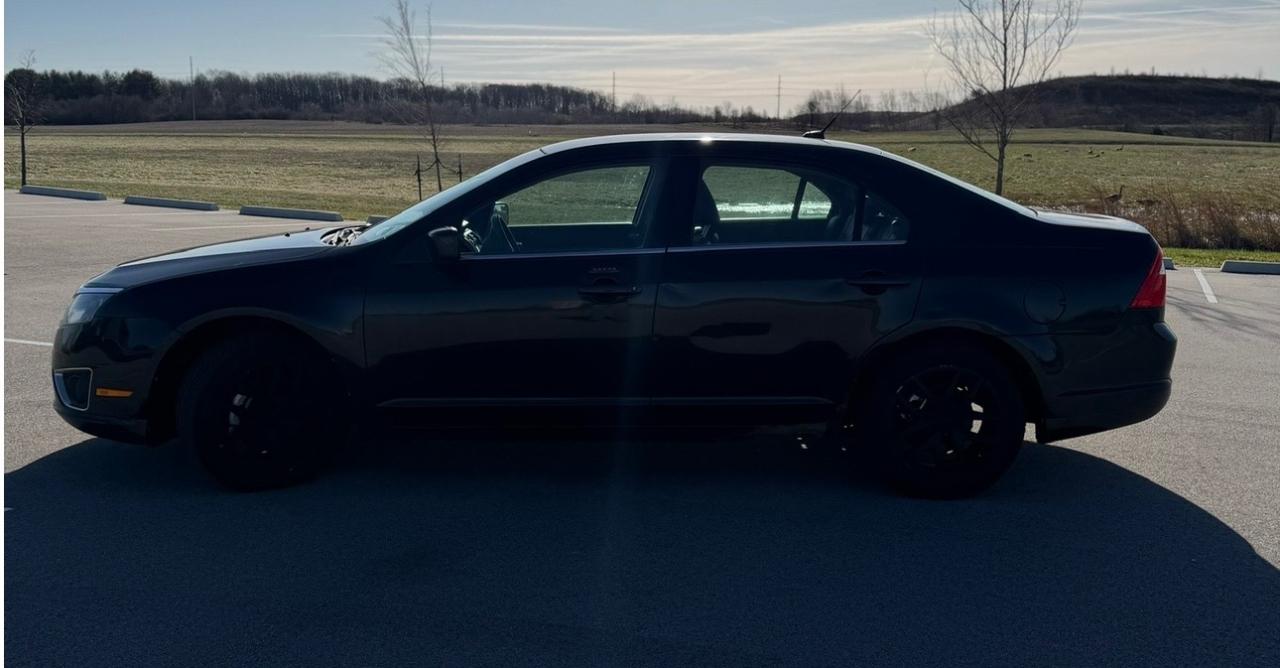 Ford Fusion 4dr Sdn SEL FWD 2011