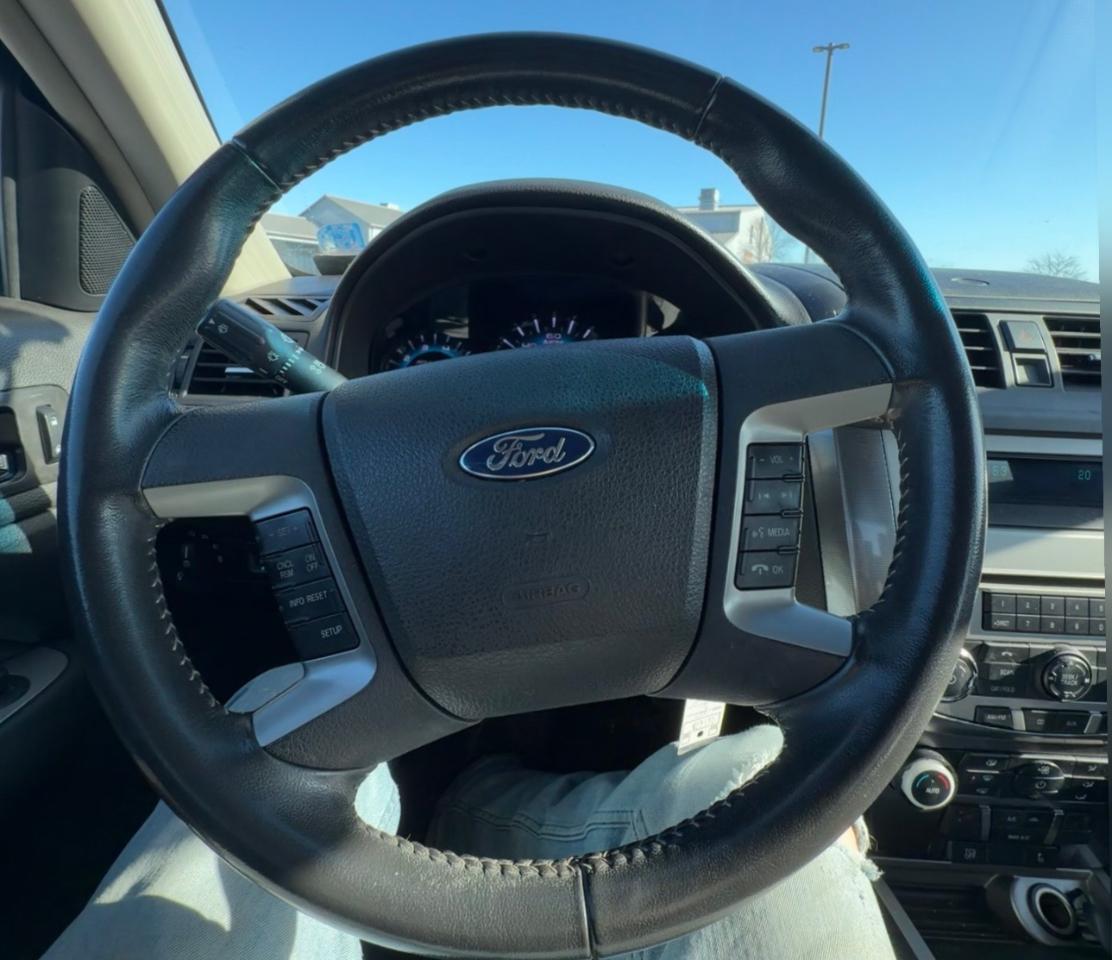 Ford Fusion 4dr Sdn SEL FWD 2011