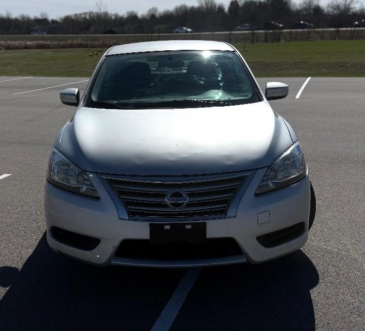 Nissan Sentra 4dr Sdn I4 CVT S 2014
