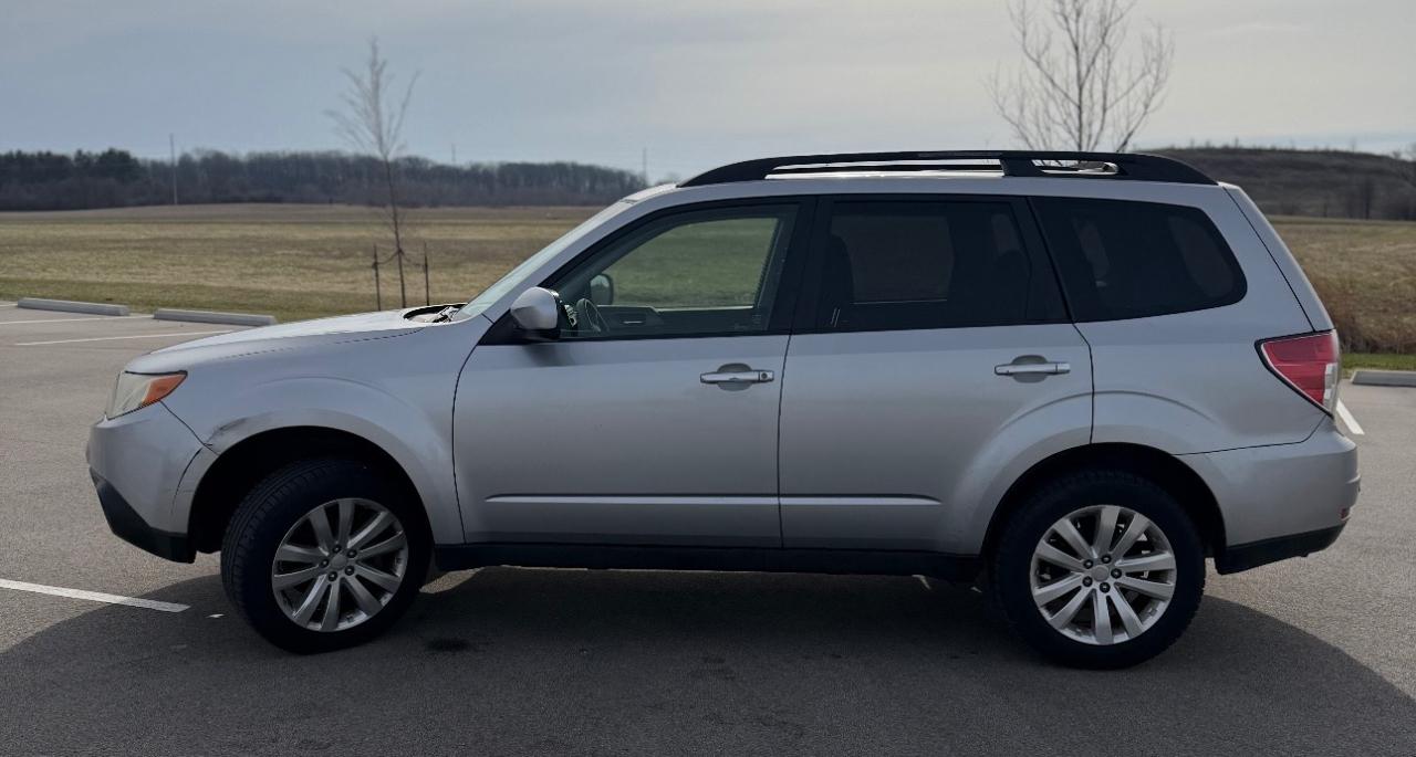 Subaru Forester 4dr Auto 2.5X Premium 2012