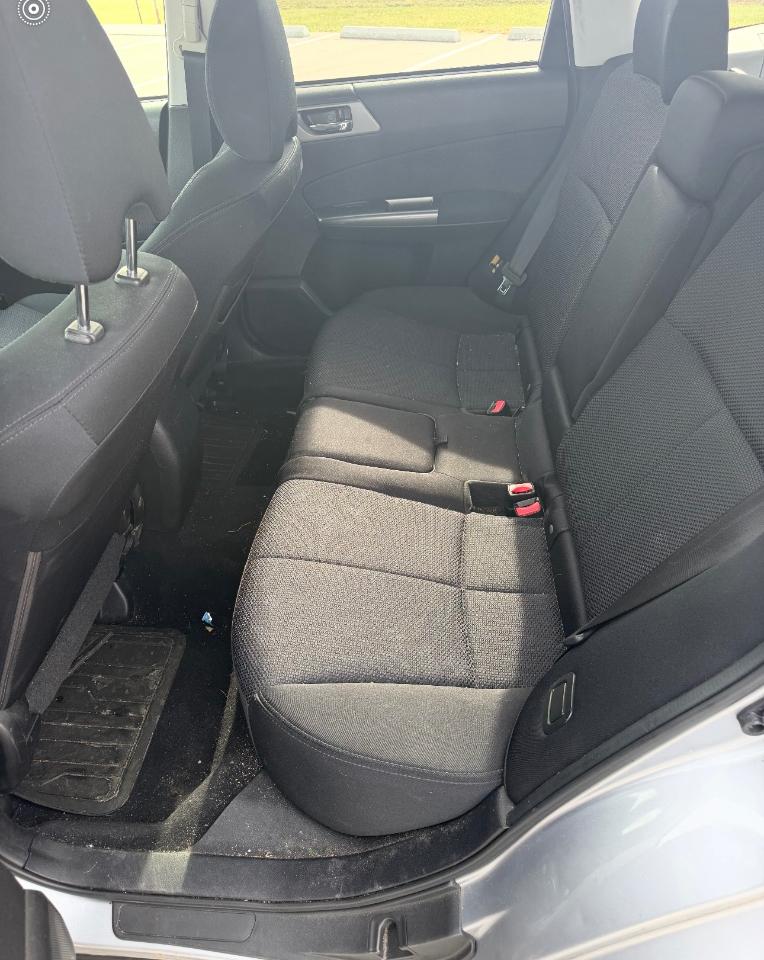 Subaru Forester 4dr Auto 2.5X Premium 2012