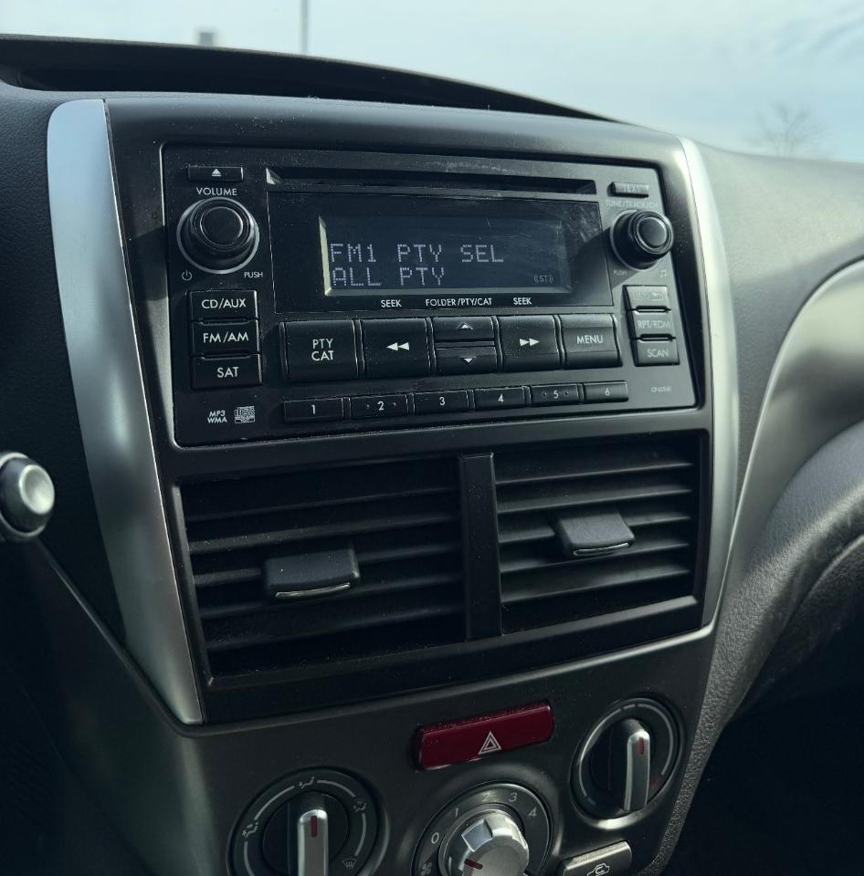 Subaru Forester 4dr Auto 2.5X Premium 2012