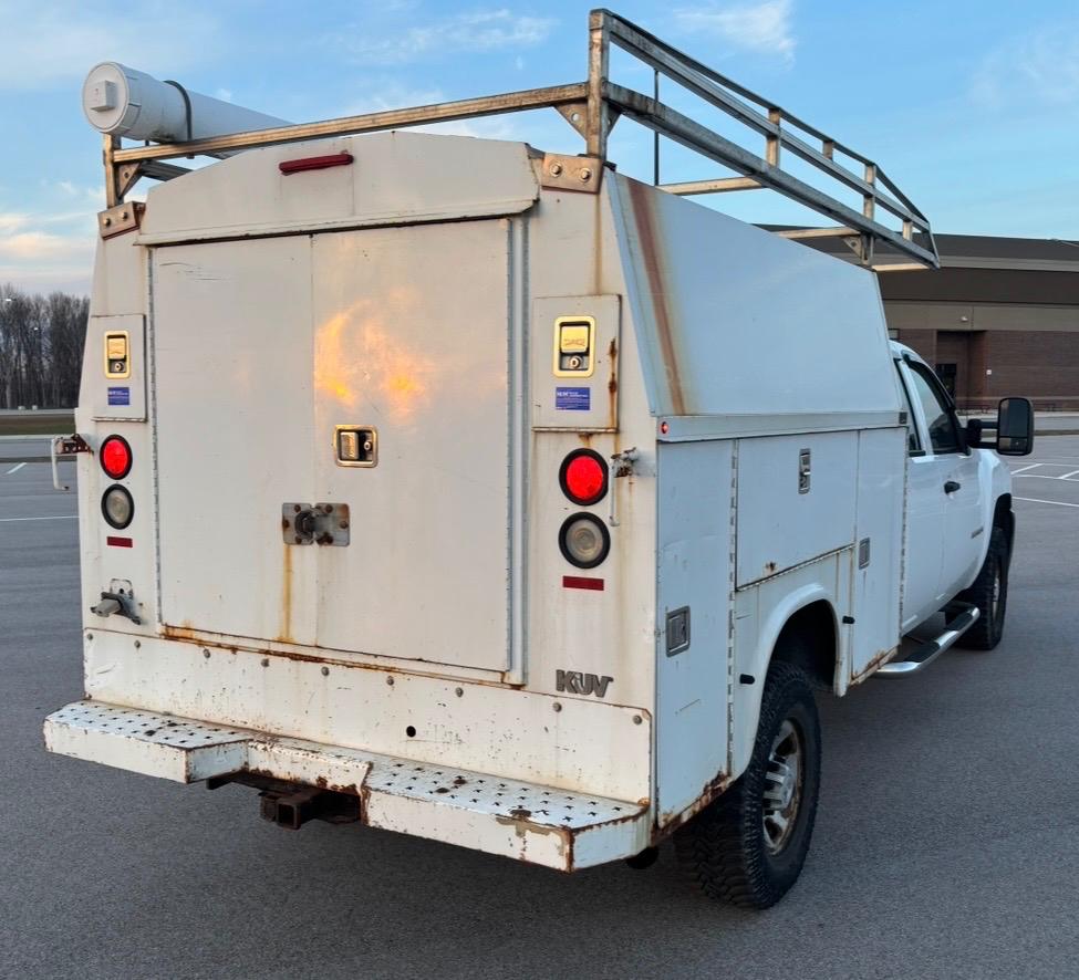 Chevrolet Silverado 3500HD 2WD Ext Cab 157.5" SRW Work Truck 2009