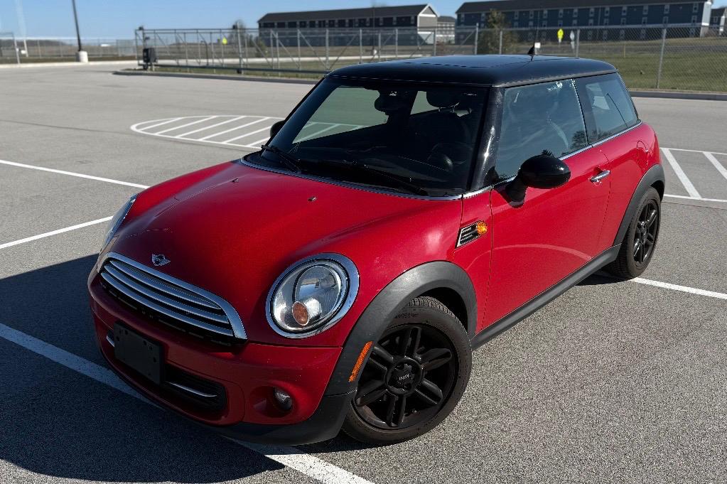 MINI Cooper Hardtop 2dr Cpe 2012