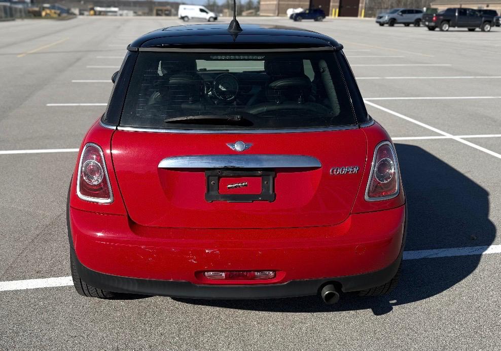 MINI Cooper Hardtop 2dr Cpe 2012
