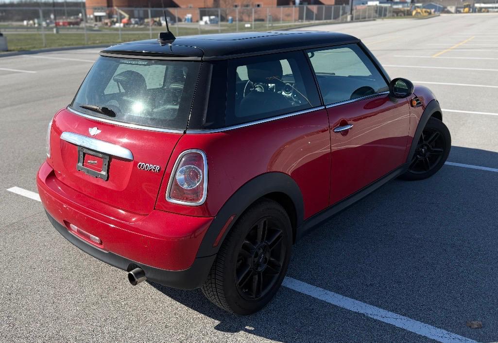 MINI Cooper Hardtop 2dr Cpe 2012