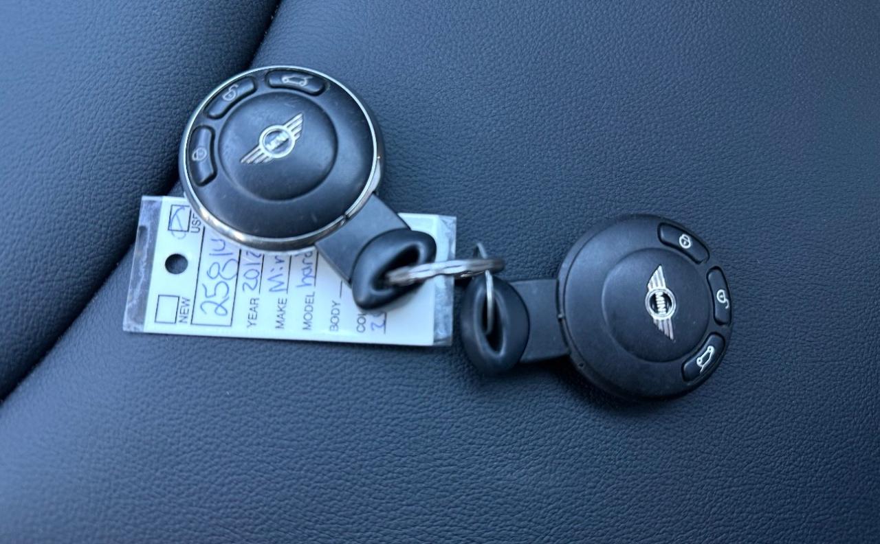 MINI Cooper Hardtop 2dr Cpe 2012