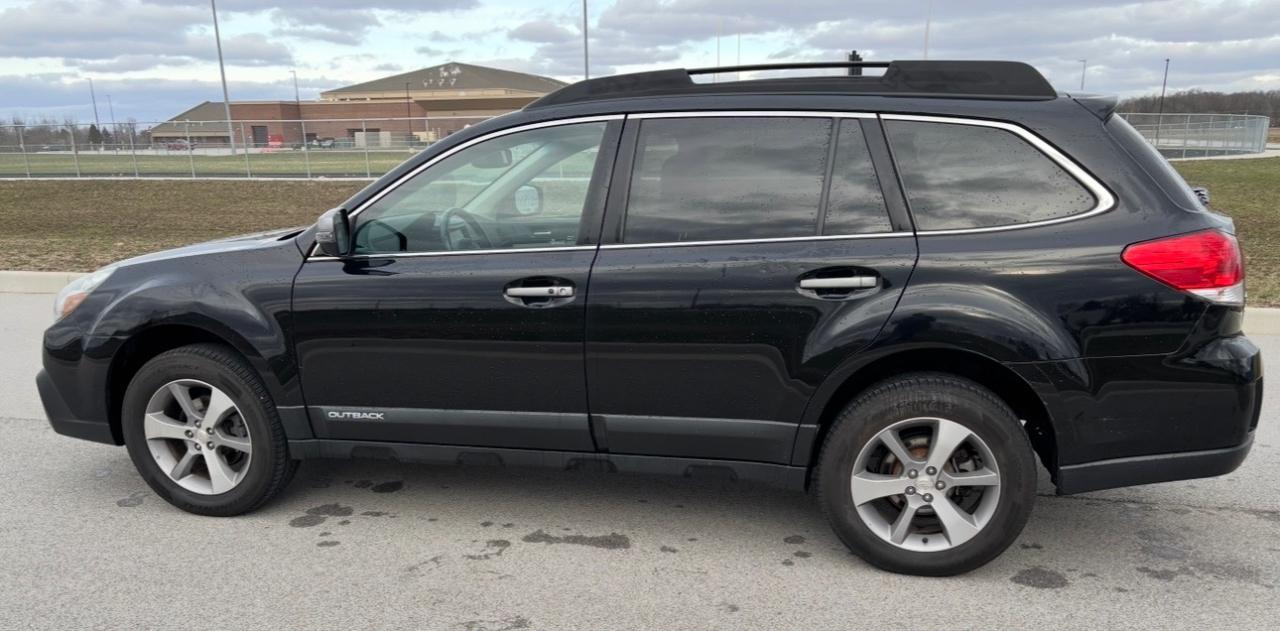 Subaru Outback 4dr Wgn H4 Auto 2.5i Limited 2013