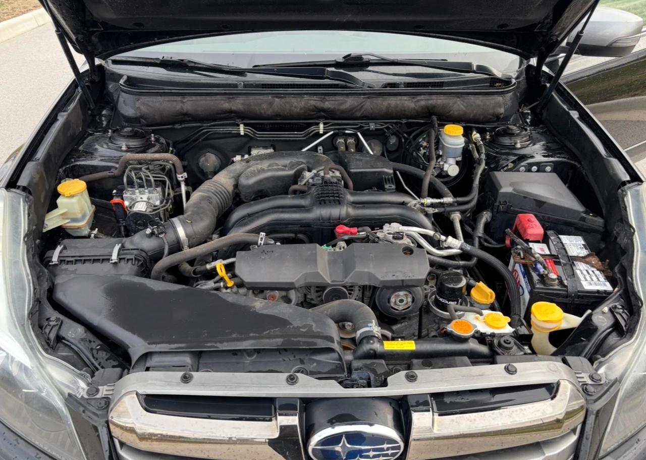 Subaru Outback 4dr Wgn H4 Auto 2.5i Limited 2013