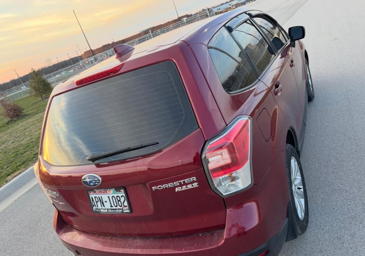 Subaru Forester 2.5i CVT 2017