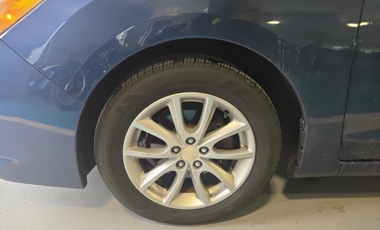 Subaru Impreza Wagon 5dr Auto 2.0i Premium 2012