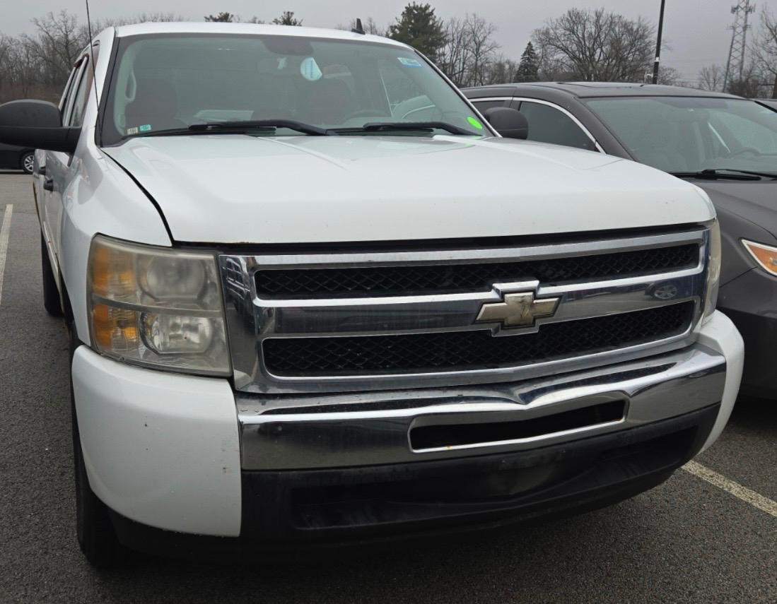 Chevrolet Silverado 1500 2WD Crew Cab 143.5" LS 2009