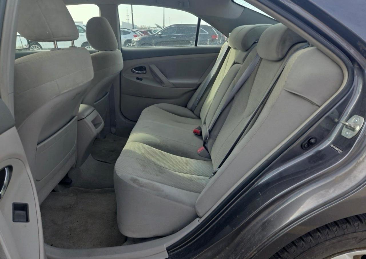 Toyota Camry LE Auto (Natl) 2008