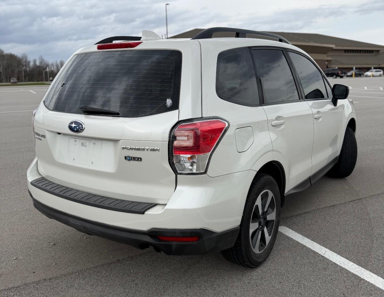 Subaru Forester 2.5i CVT 2017