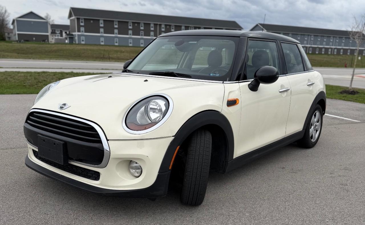 MINI Hardtop 4 Door Cooper FWD 2017