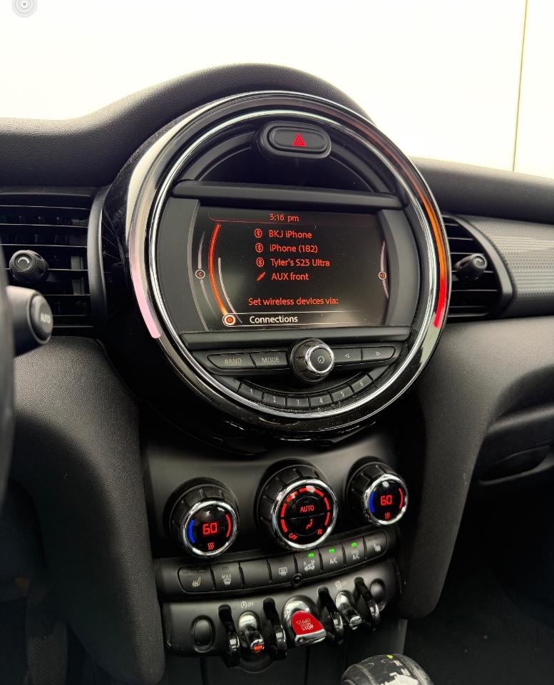 MINI Hardtop 4 Door Cooper FWD 2017