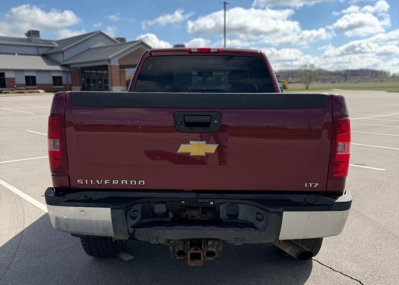 Chevrolet Silverado 3500HD 4WD Crew Cab 153.7" SRW LTZ 2013