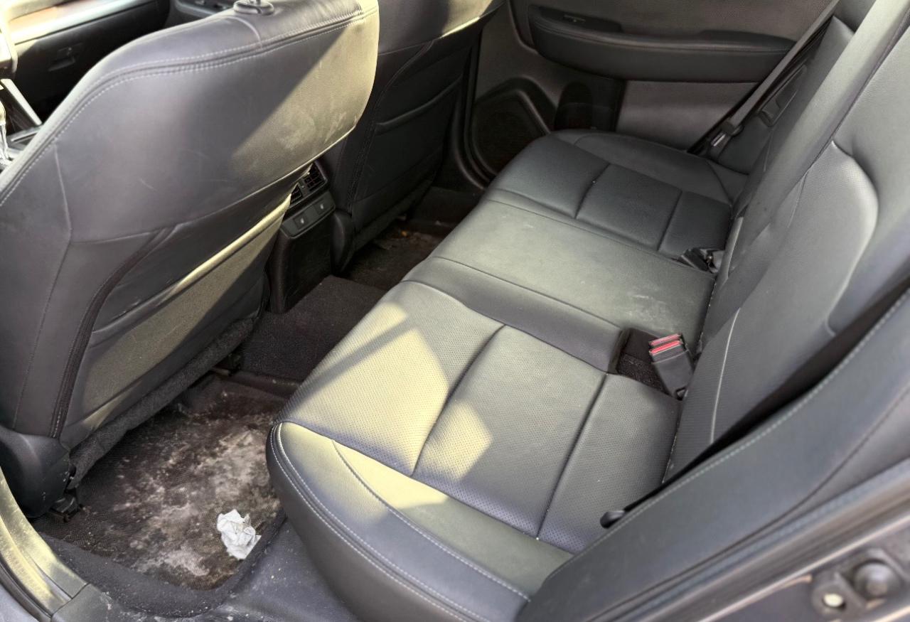 Subaru Outback 4dr Wgn 2.5i Limited 2016