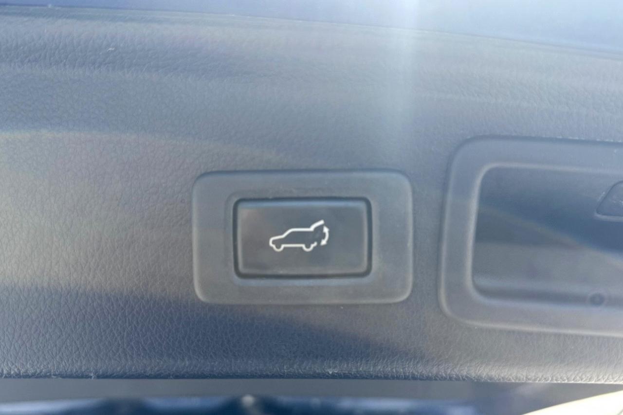 Subaru Forester 4dr Auto 2.5i Premium PZEV 2014