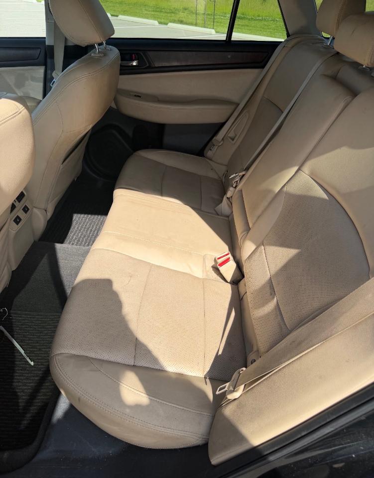 Subaru Outback 4dr Wgn 2.5i Limited PZEV 2015