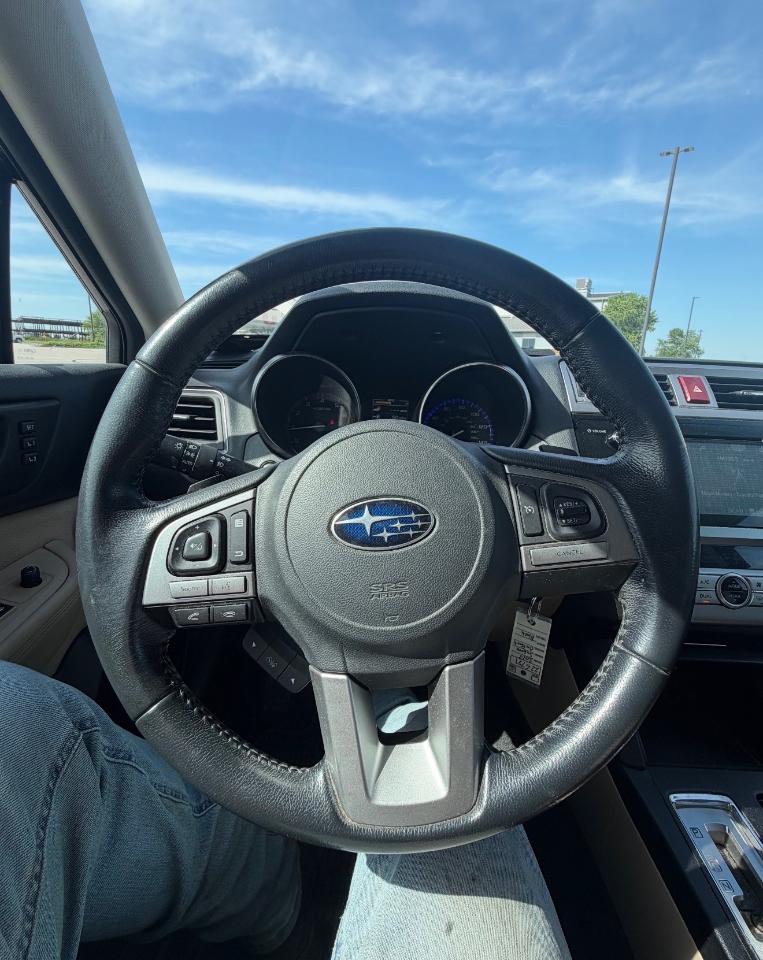 Subaru Outback 4dr Wgn 2.5i Limited PZEV 2015
