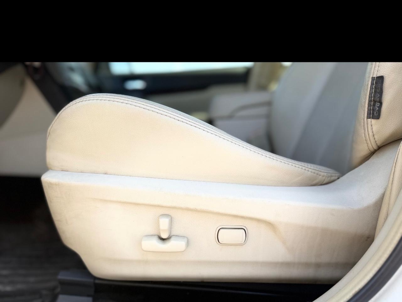 Subaru Legacy 4dr Sdn H4 Auto 2.5i Limited 2014