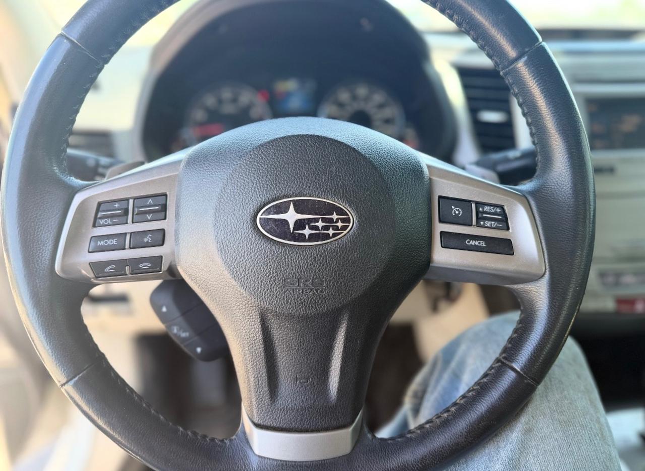 Subaru Legacy 4dr Sdn H4 Auto 2.5i Limited 2014