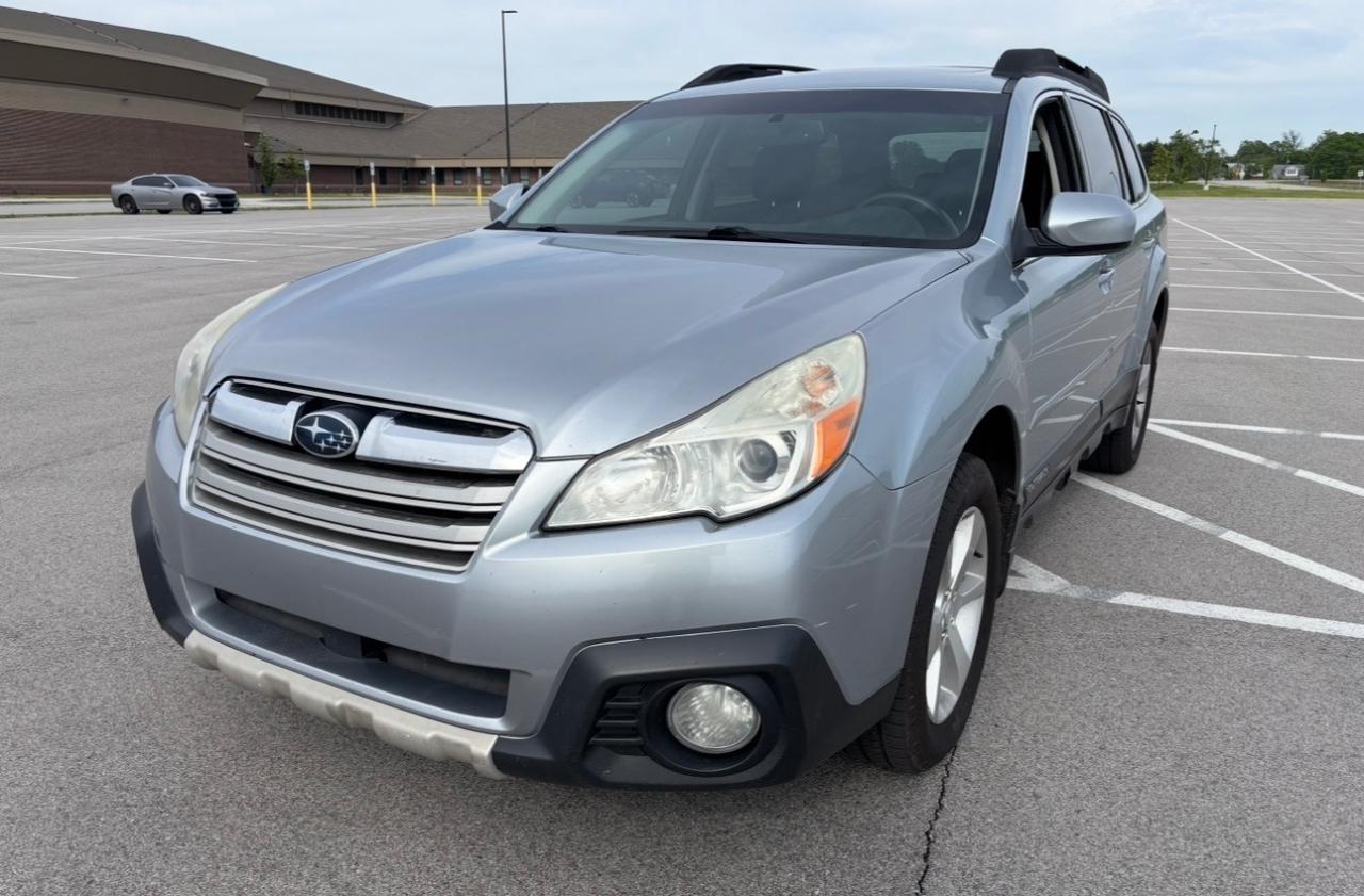 Subaru Outback 4dr Wgn H4 Auto 2.5i Limited 2013