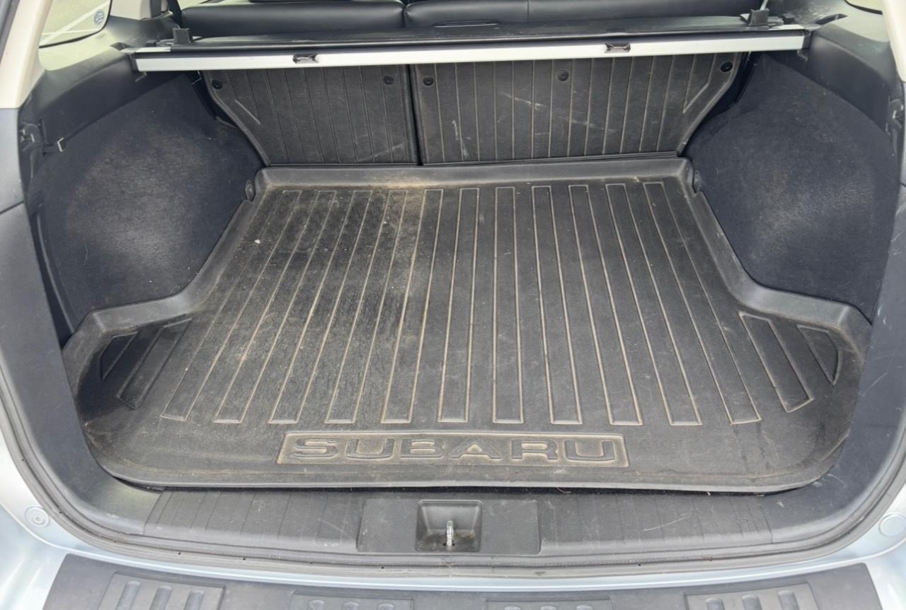 Subaru Outback 4dr Wgn H4 Auto 2.5i Limited 2013