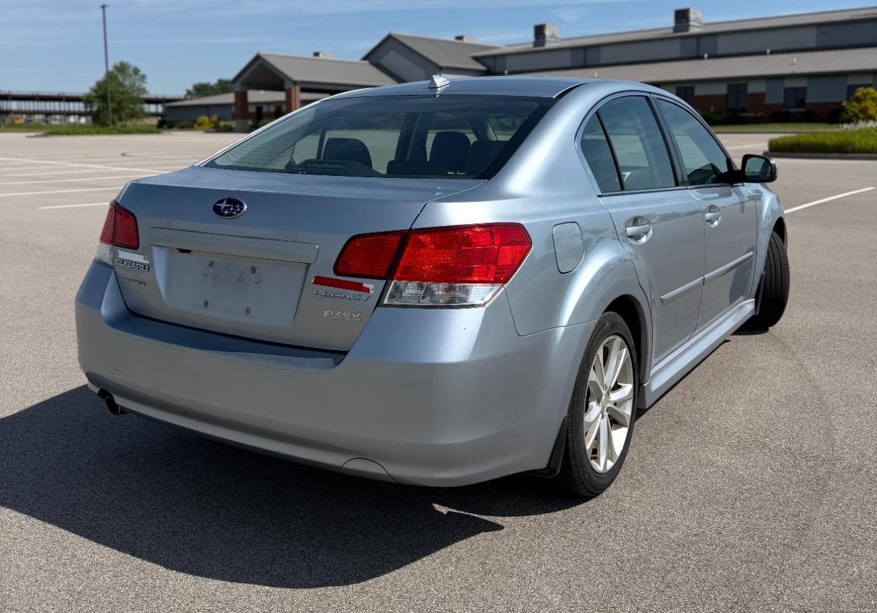 Subaru Legacy 4dr Sdn H4 Auto 2.5i Limited 2013