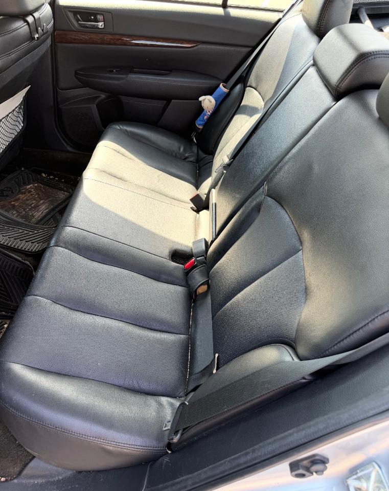 Subaru Legacy 4dr Sdn H4 Auto 2.5i Limited 2013