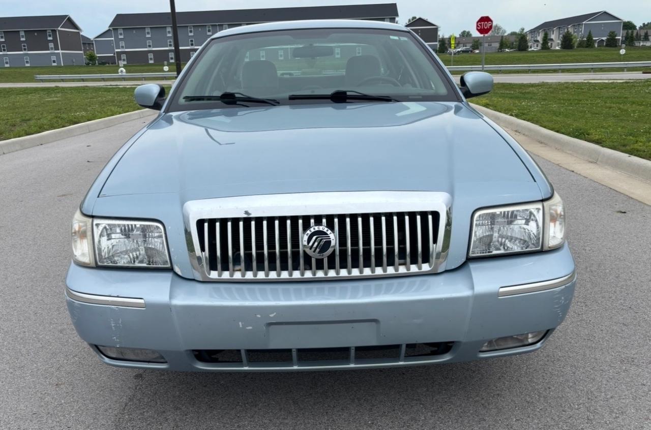 Mercury Grand Marquis 4dr Sdn GS 2008