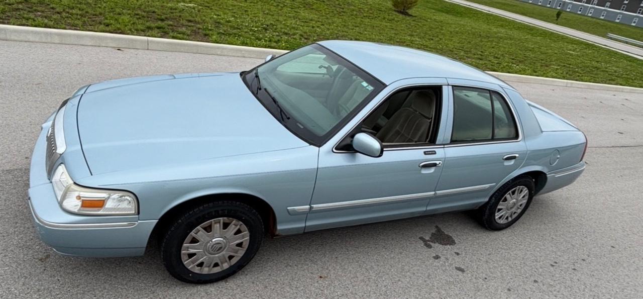 Mercury Grand Marquis 4dr Sdn GS 2008