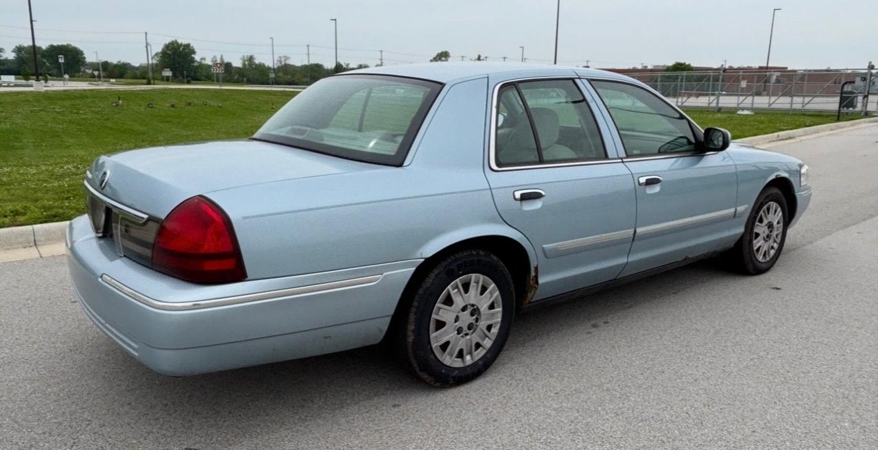 Mercury Grand Marquis 4dr Sdn GS 2008