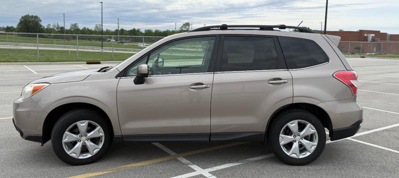 Subaru Forester 4dr CVT 2.5i Limited PZEV 2015