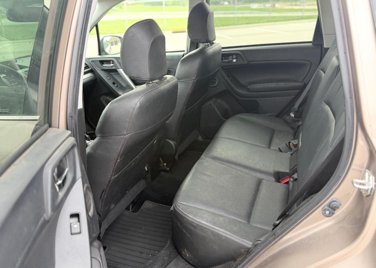 Subaru Forester 4dr CVT 2.5i Limited PZEV 2015
