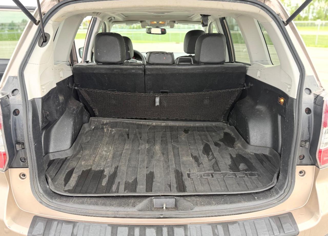 Subaru Forester 4dr CVT 2.5i Limited PZEV 2015