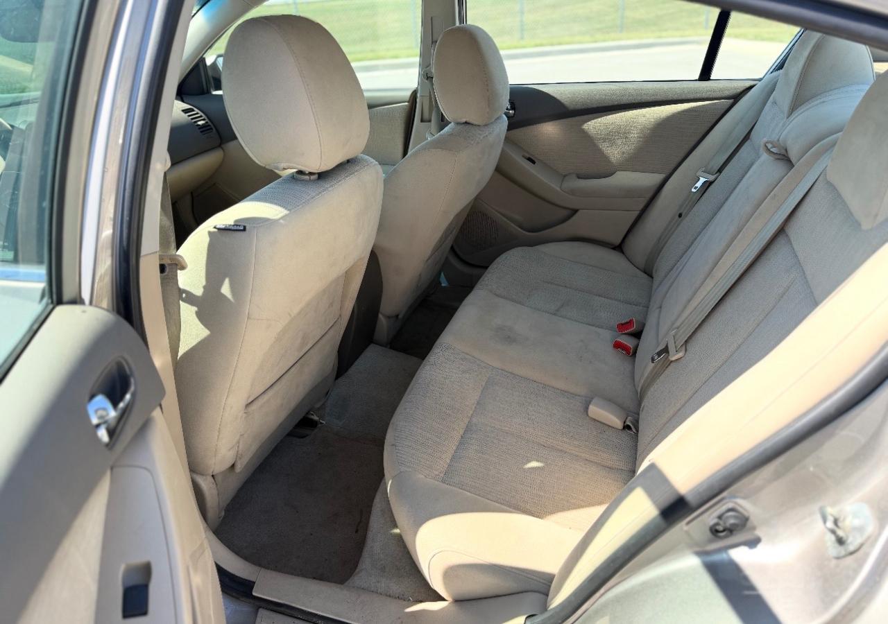 Nissan Altima 4dr Sdn I4 CVT 2.5 S 2012